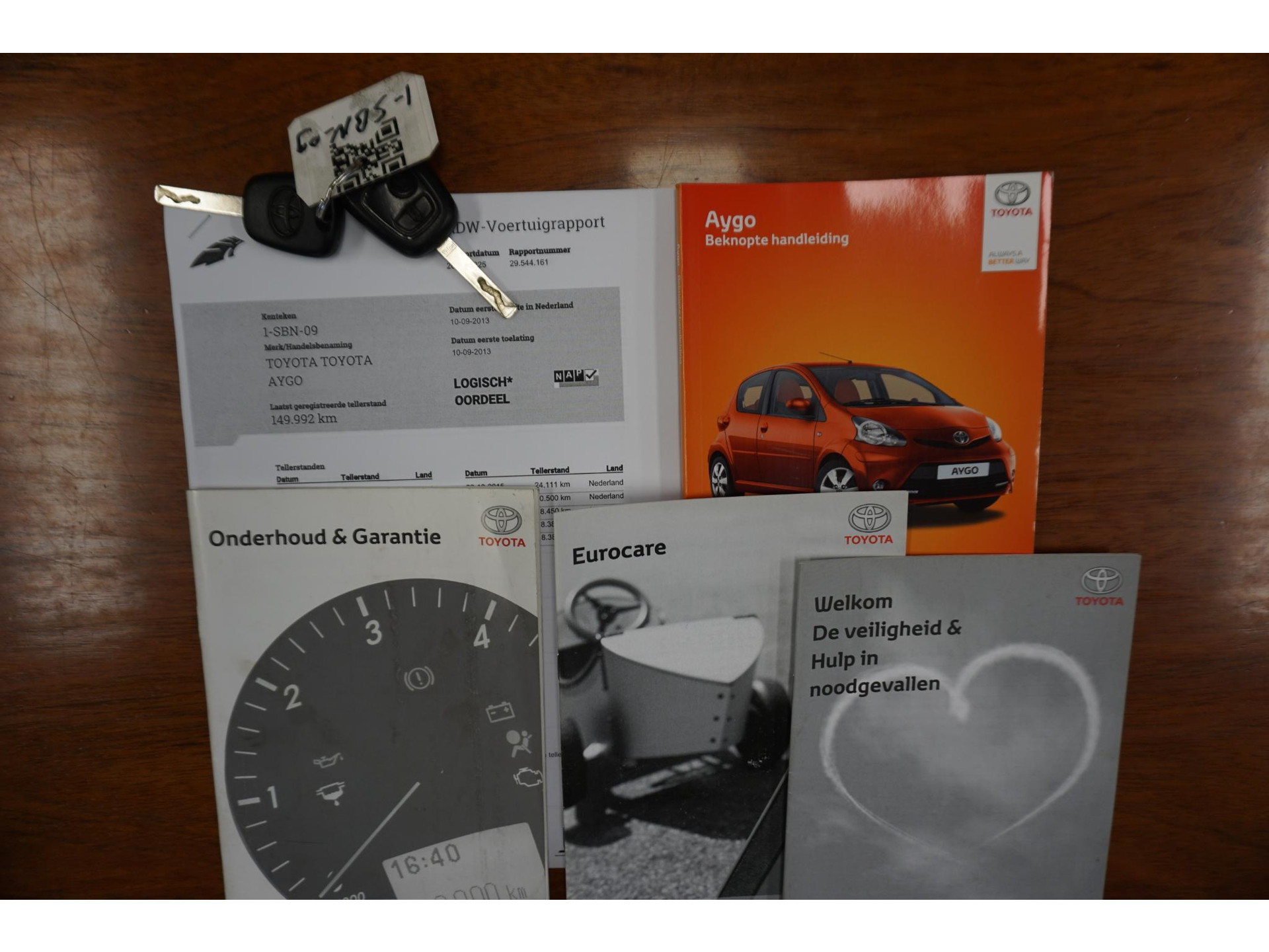 48251098-7.jpg